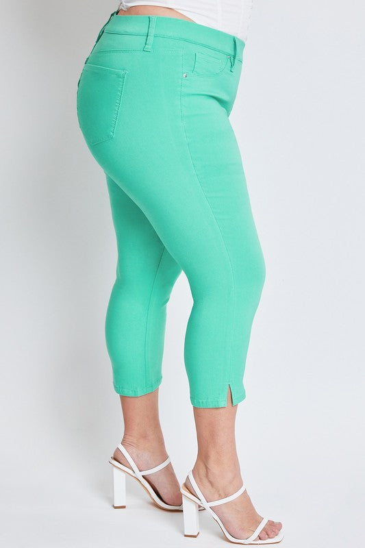 Hyperstretch Pull-On Capri W/Side Slit