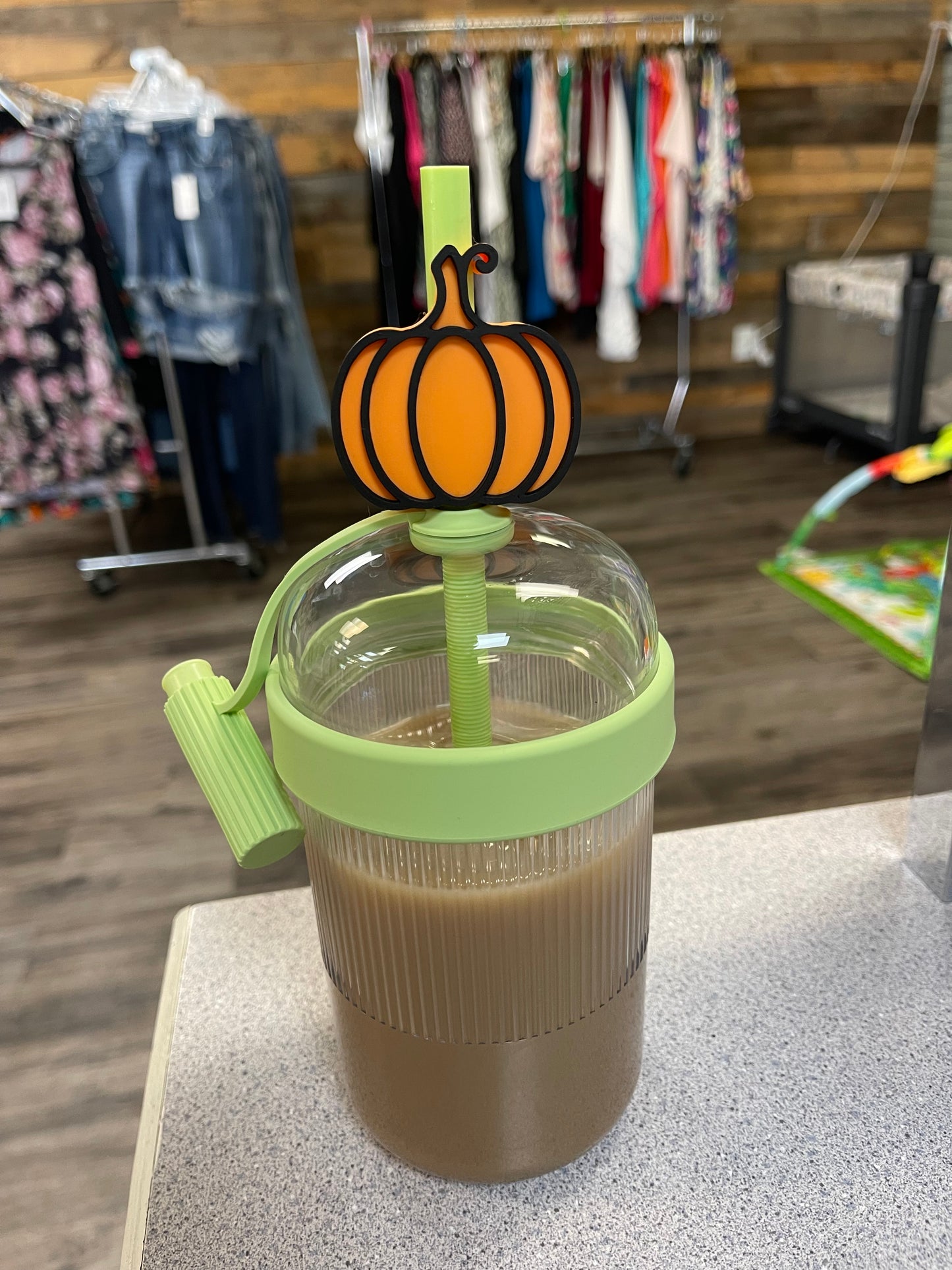 Straw Toppers