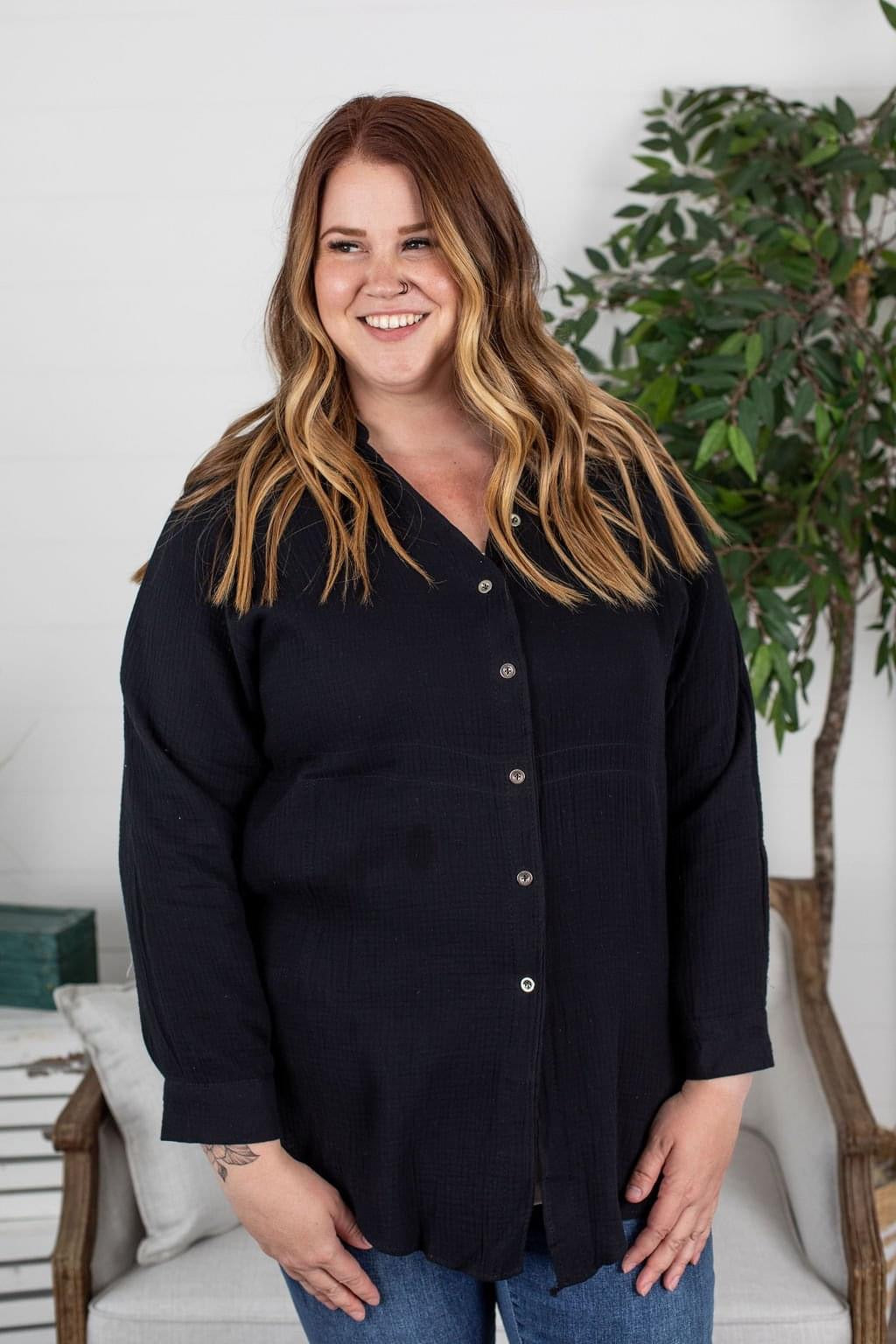 Morgan - Black Button up Top