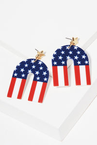 US Flag Design Arch Shaped Post Earrings