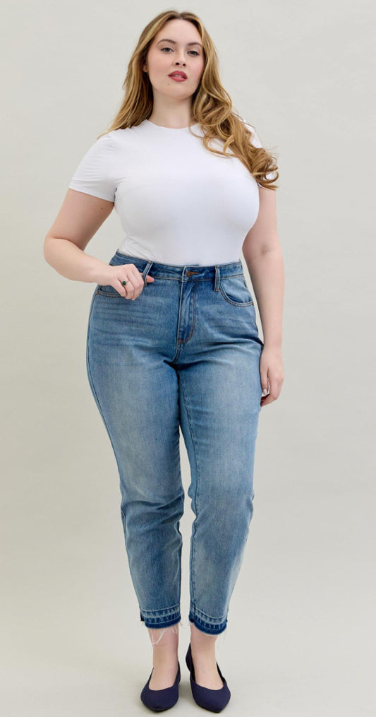 Release Hem Boyfriend Jean