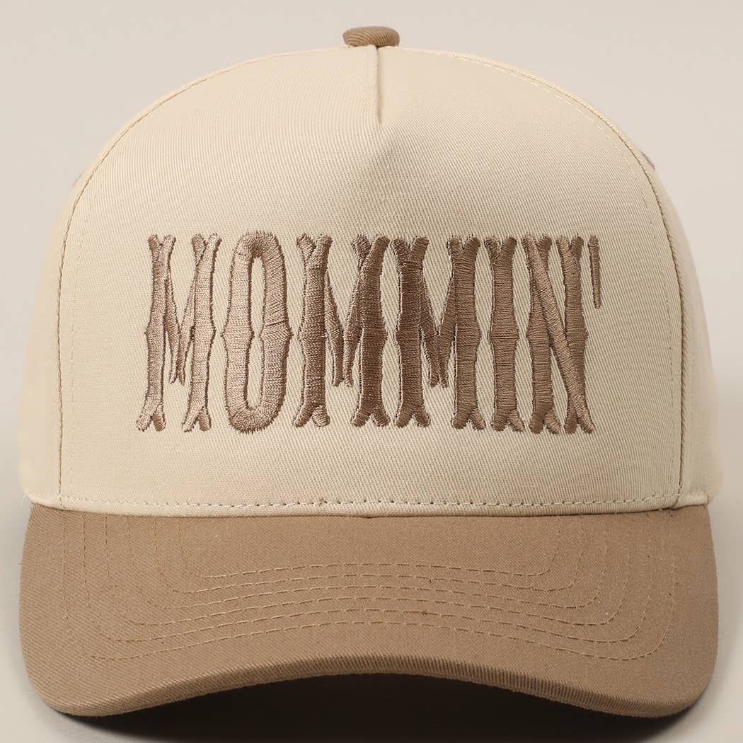 MOMMIN' Trucker Hat